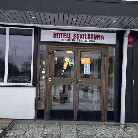 Hotell Ескилстуна Екстериор снимка