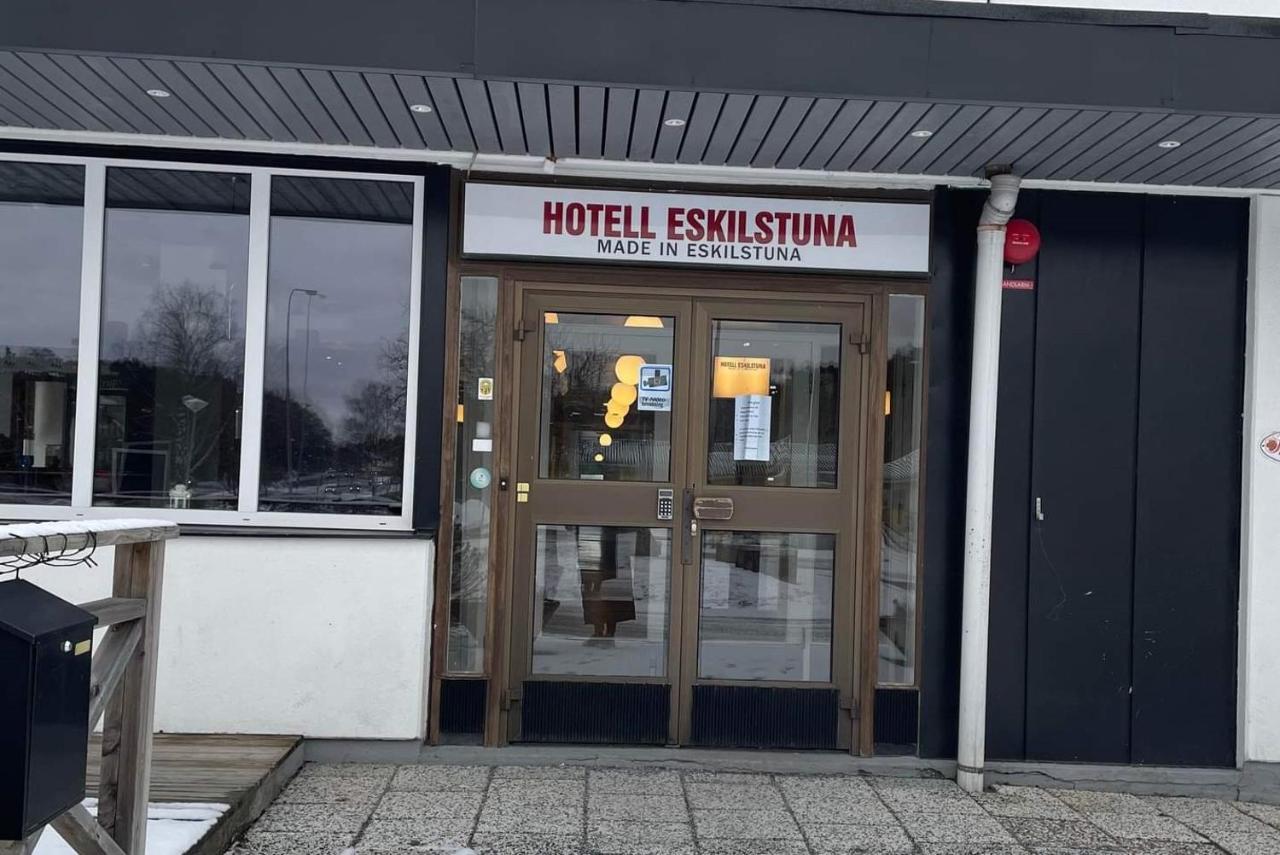 Hotell Ескилстуна Екстериор снимка