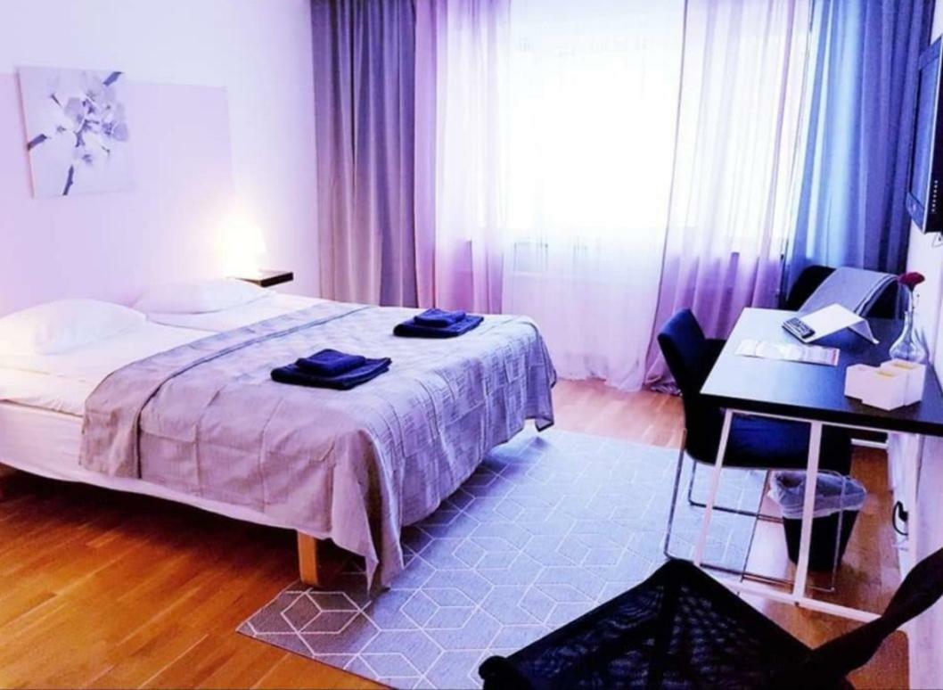 Hotell Ескилстуна Екстериор снимка